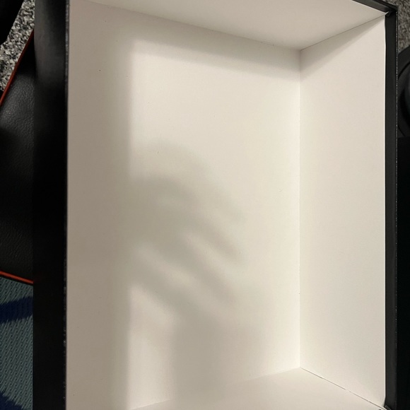 Chanel box size XL - Picture 7 of 8